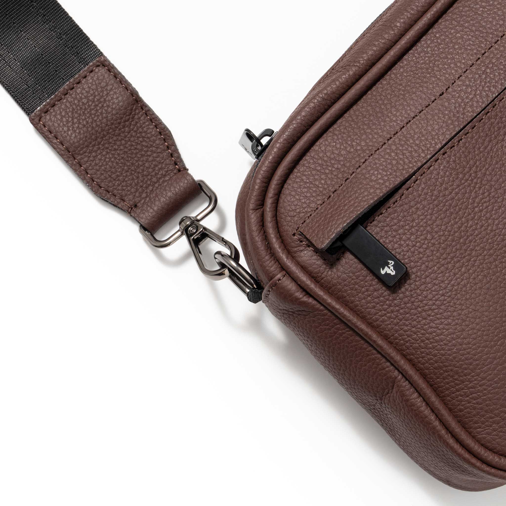 Bolso Manos Libres Neo en Cuero Coñac