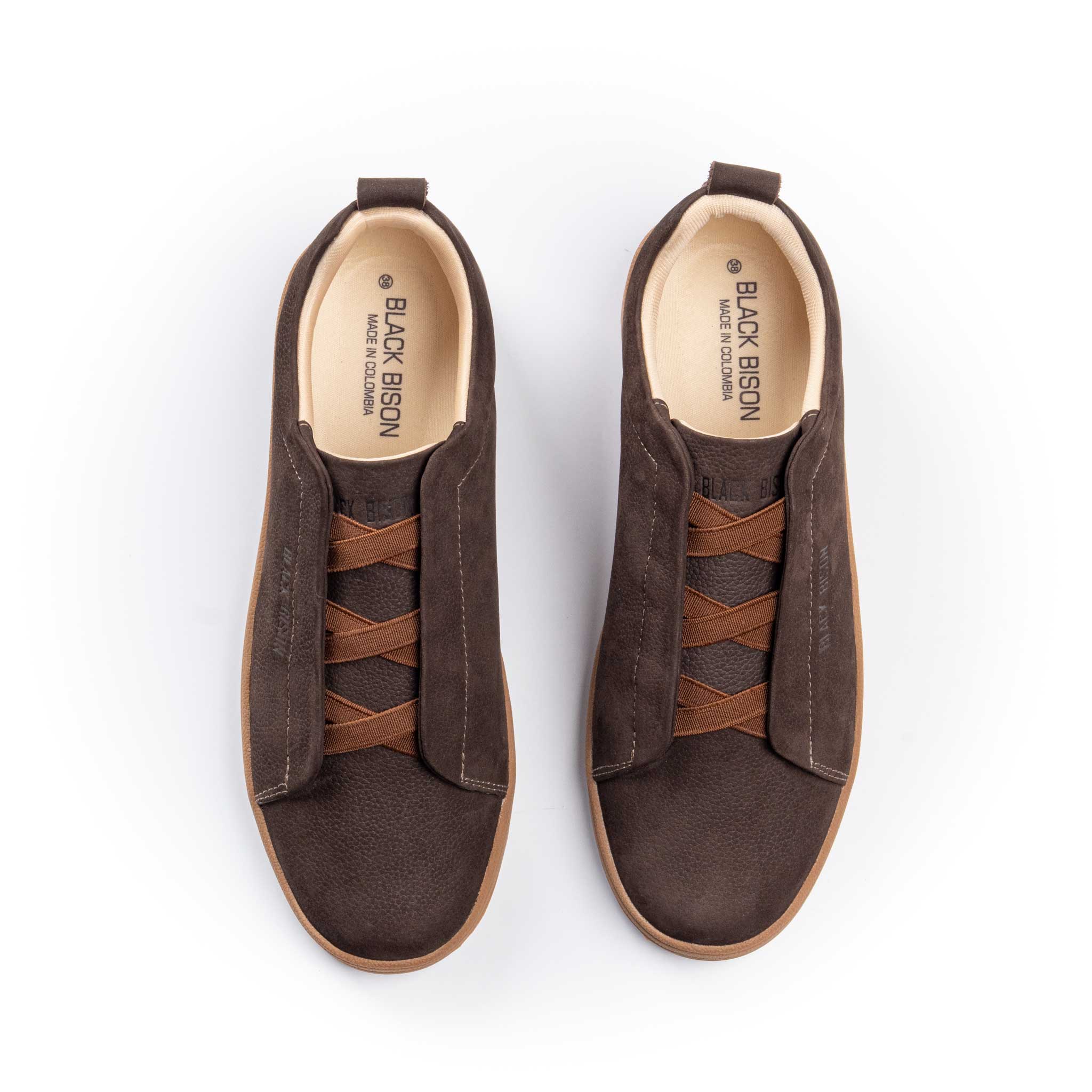 Cuero Nobuck Café 1705 - BLACK BISON