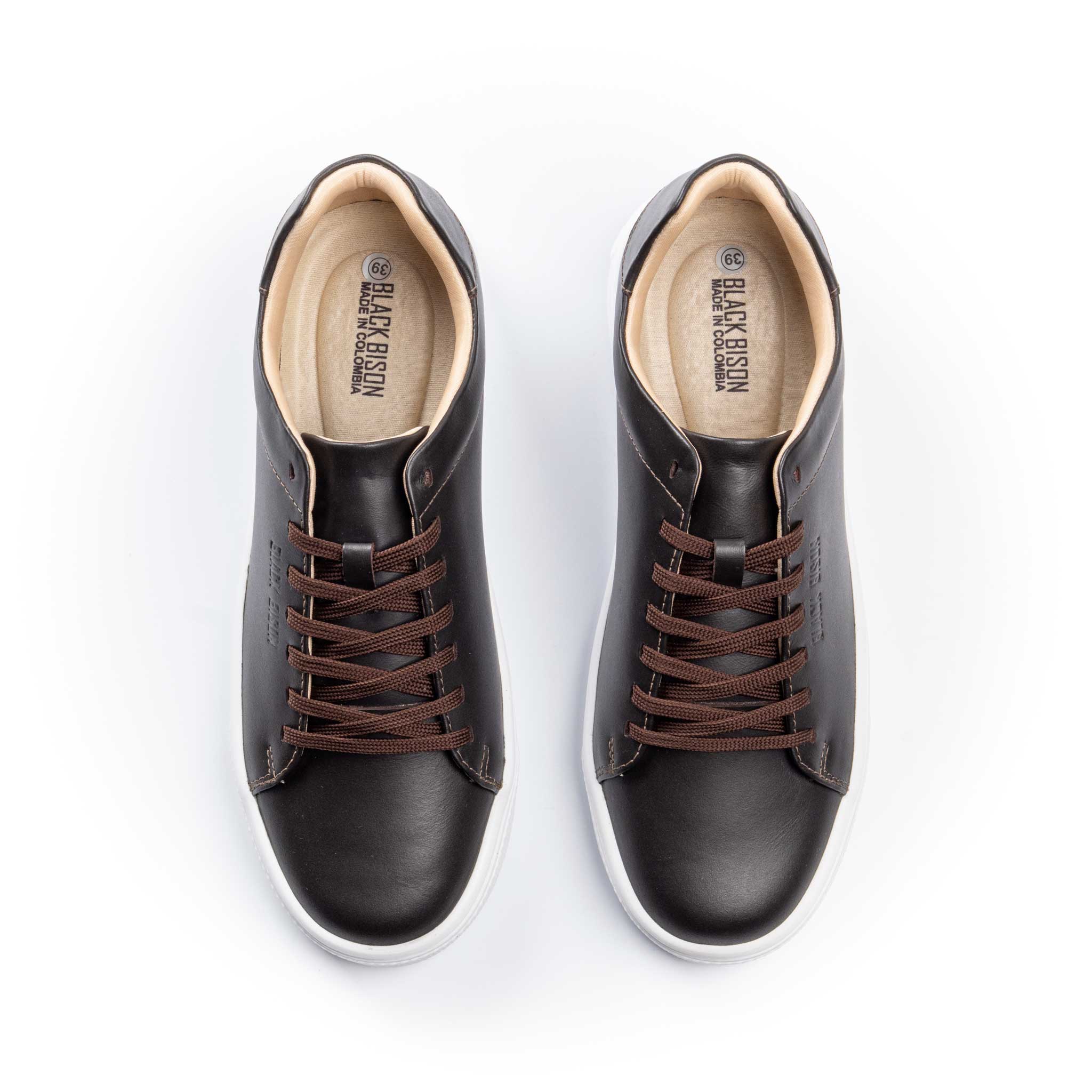 Café Liso 1724 - BLACK BISON