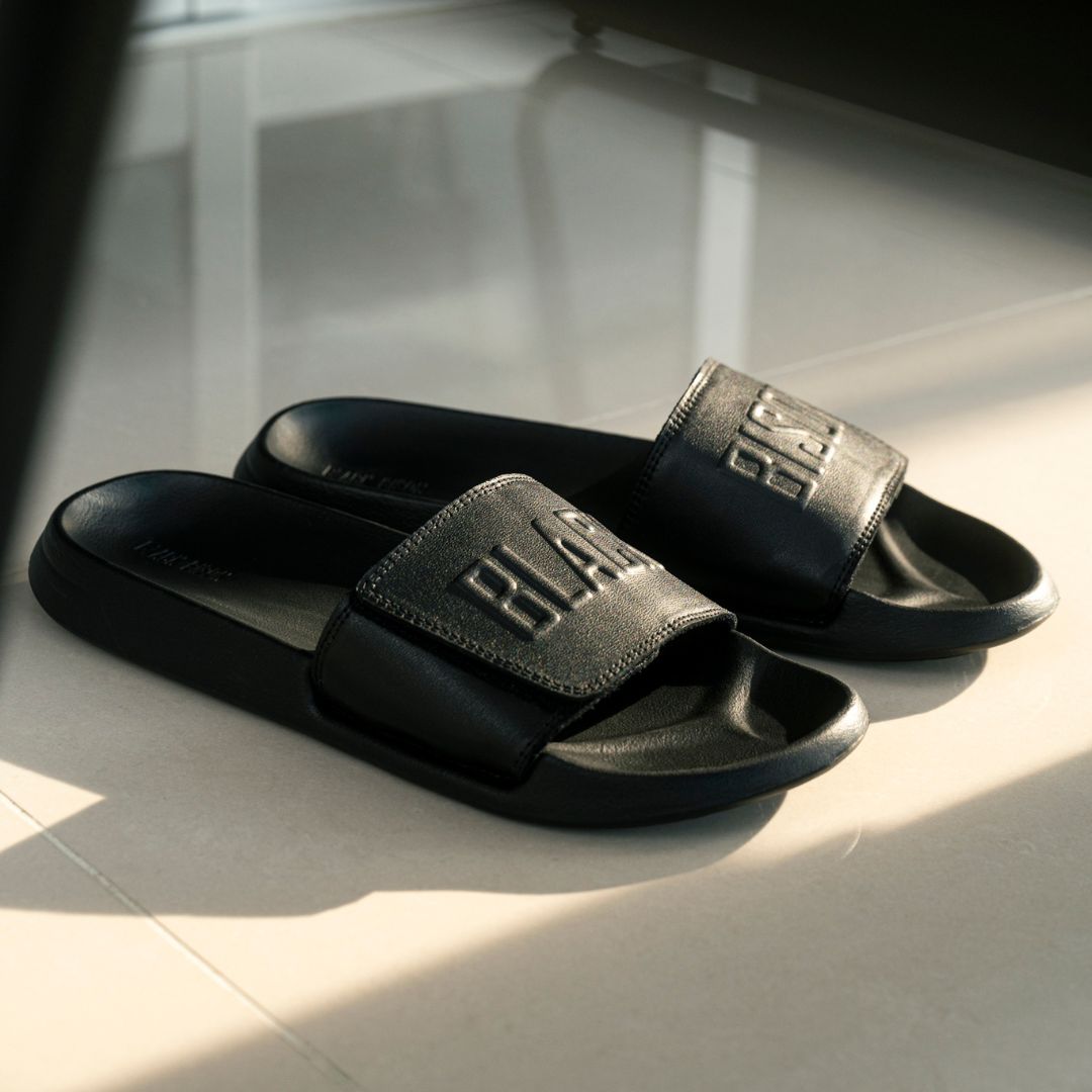 sandalia straps cuero
