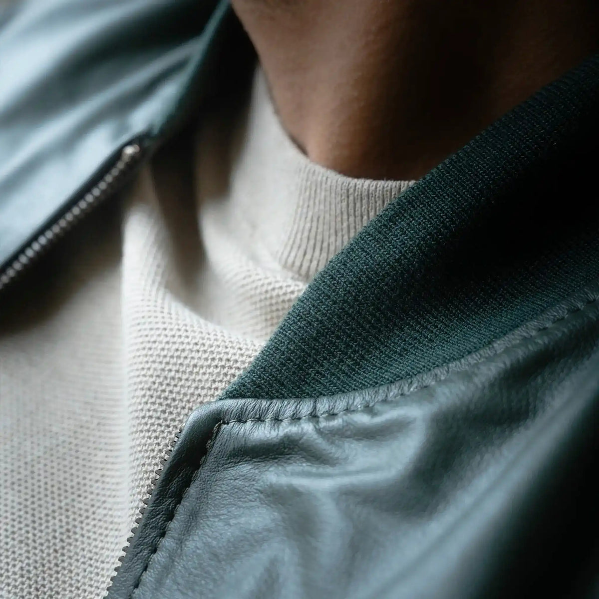 Chaqueta Cooper Bomber Verde de Cuero para Hombre - BLACK BISON