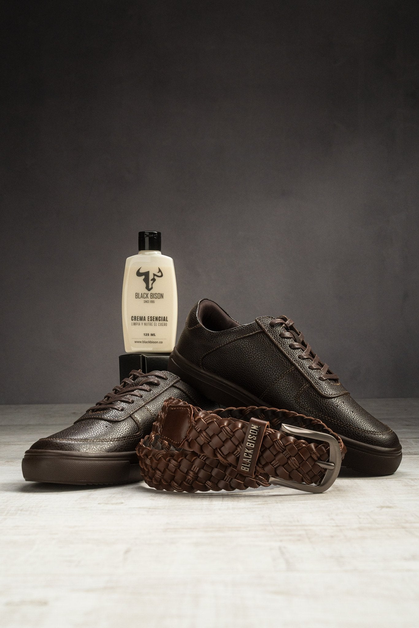 Pack Essential - BLACK BISON