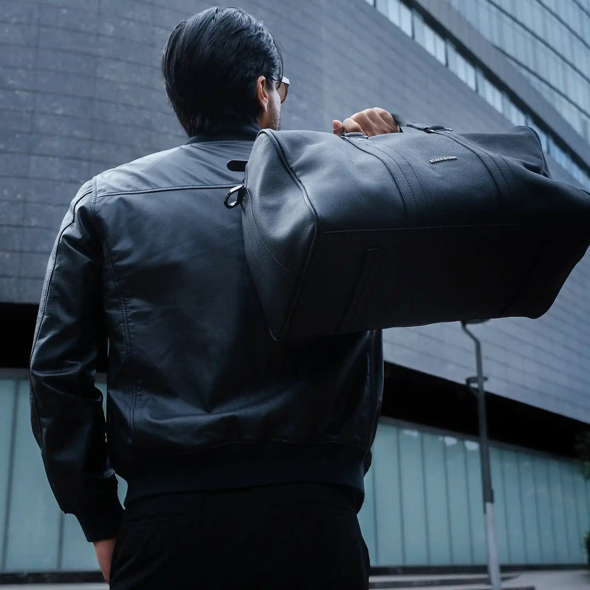 Maleta Atlas Negra en Cuero para Hombre - BLACK BISON