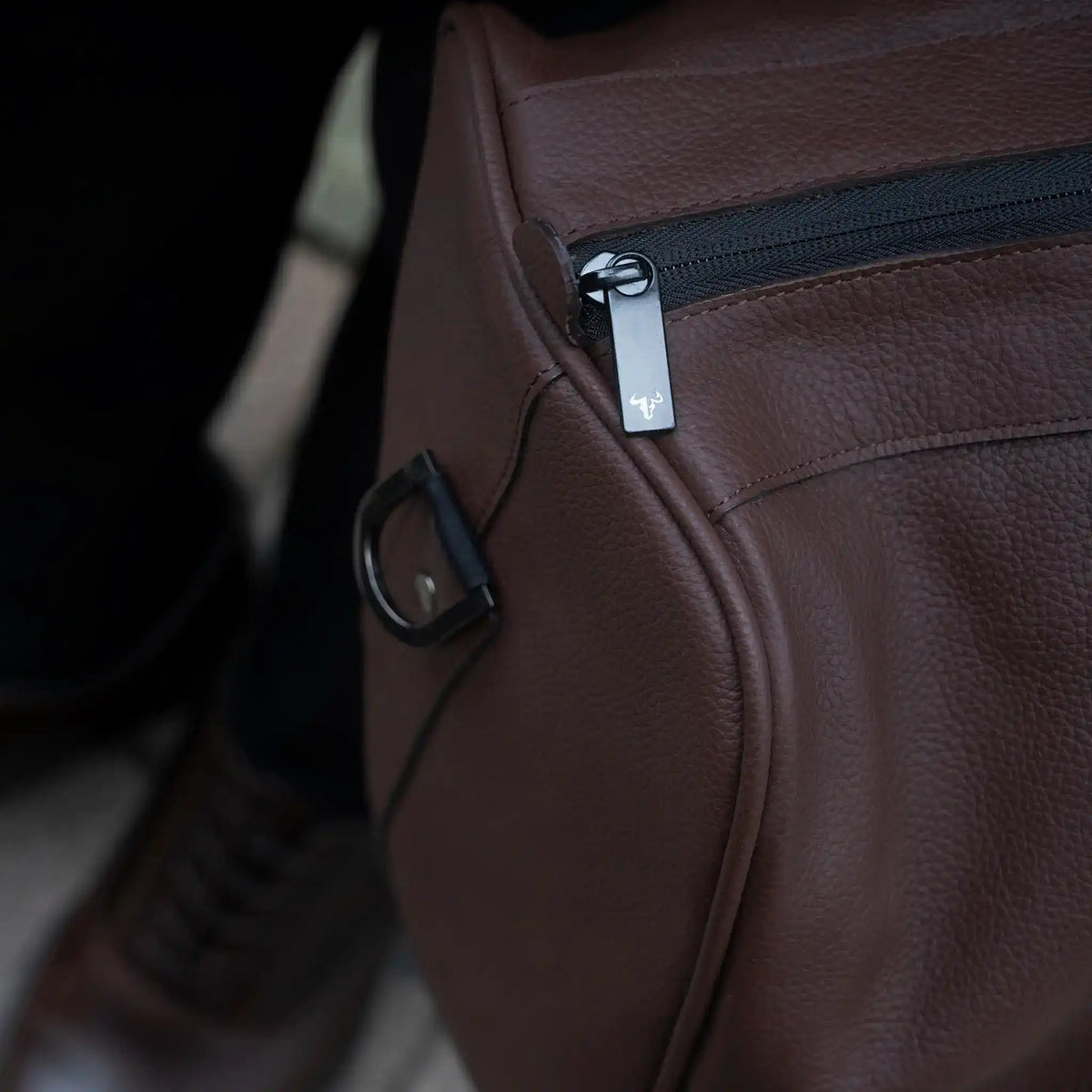 Maleta Atlas Coñac en Cuero para Hombre - BLACK BISON