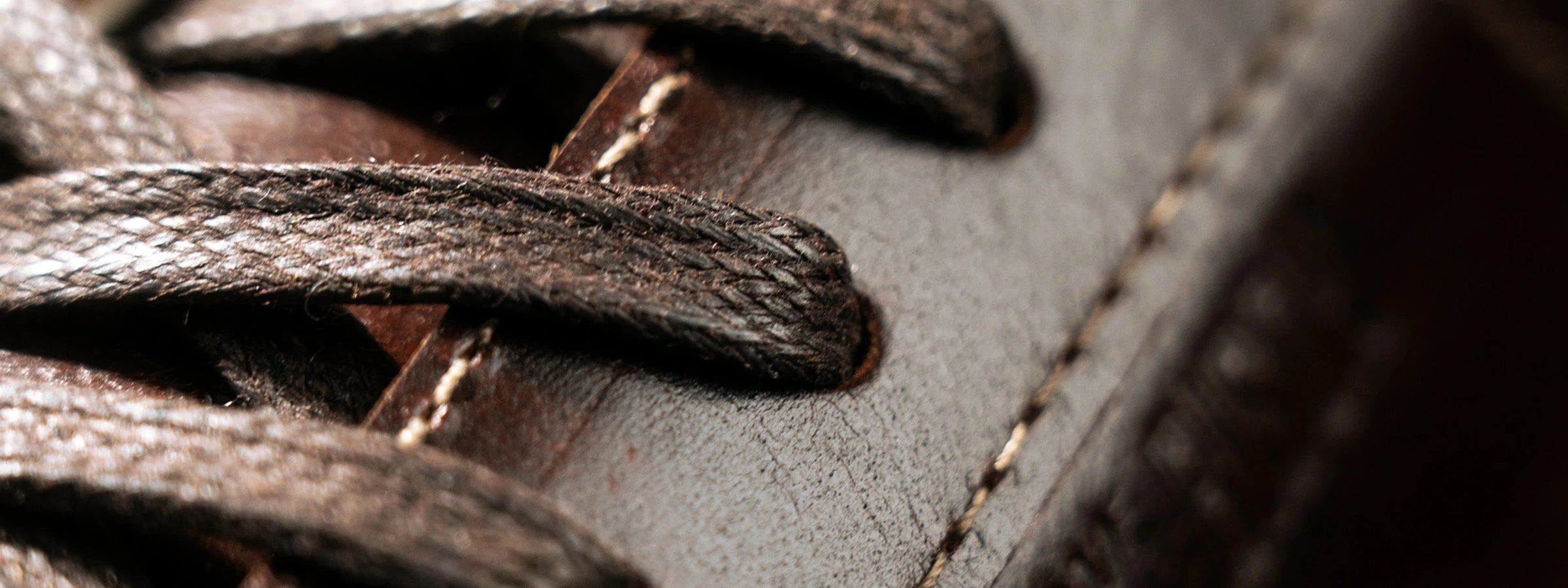 Pagina producto Monastery detalle cordones