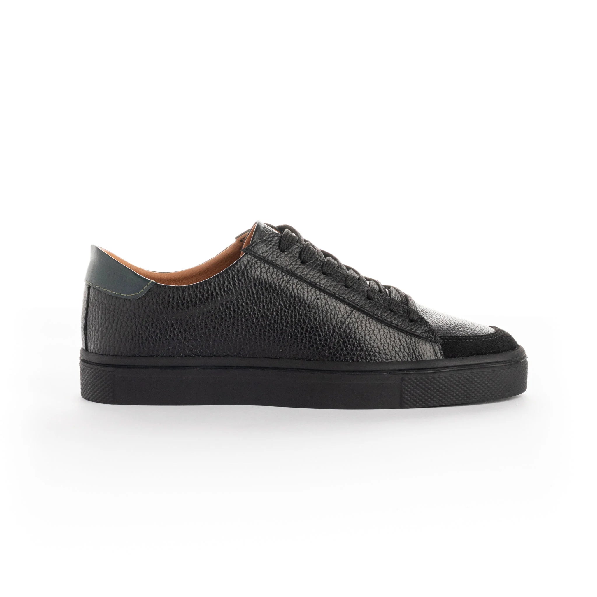 zapato cuero negro 806 lateral