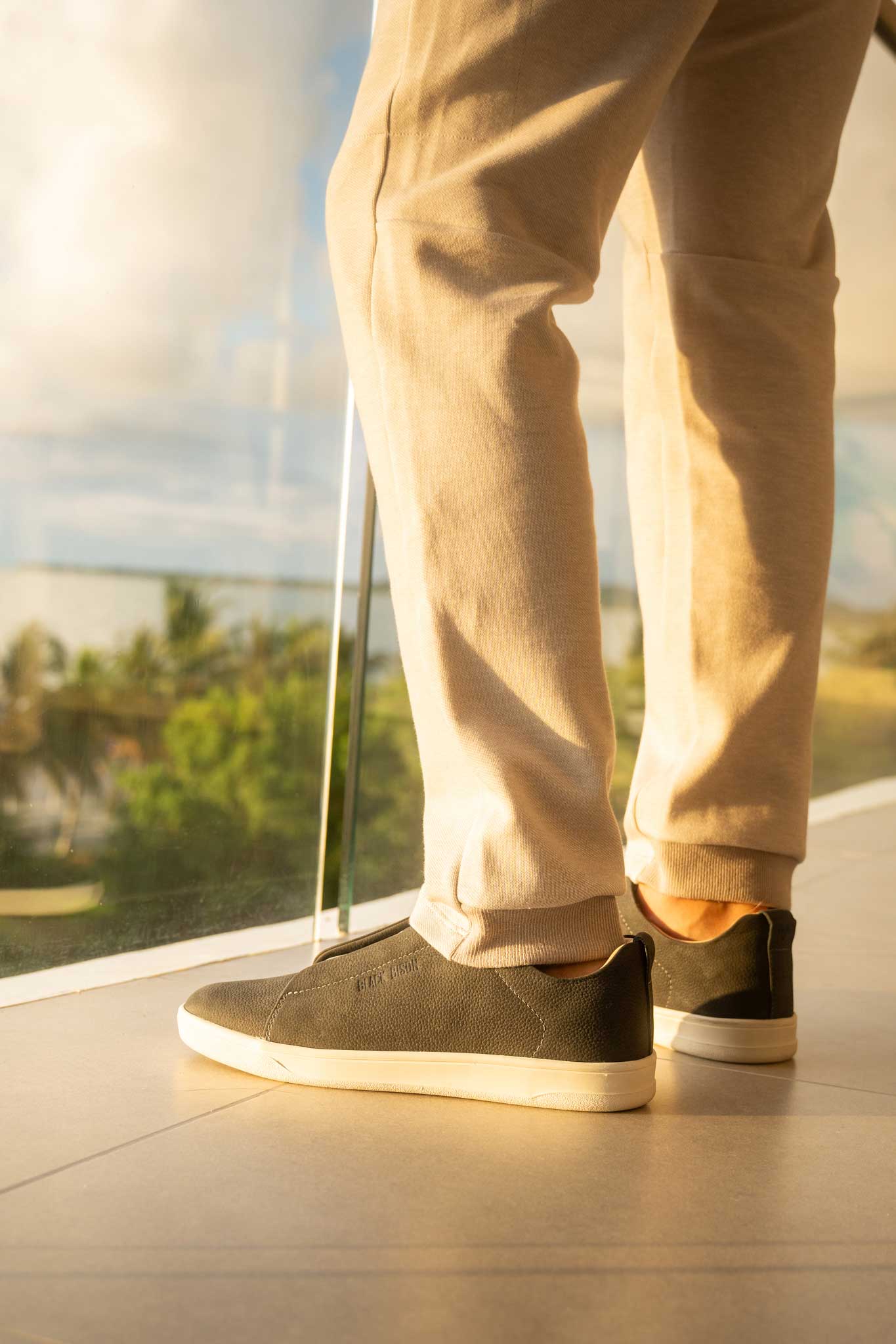 Cuero Nobuck Gris Asfalto